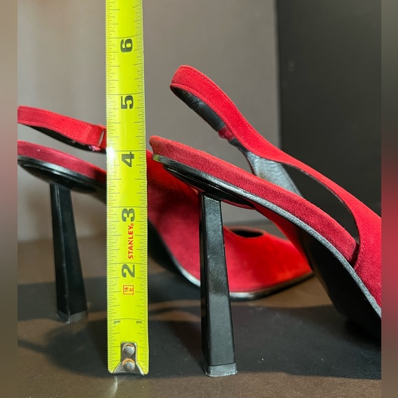 VINTAGE Stuart Weitzman Slingback Red Suede Leather Heels - Picture 6 of 7